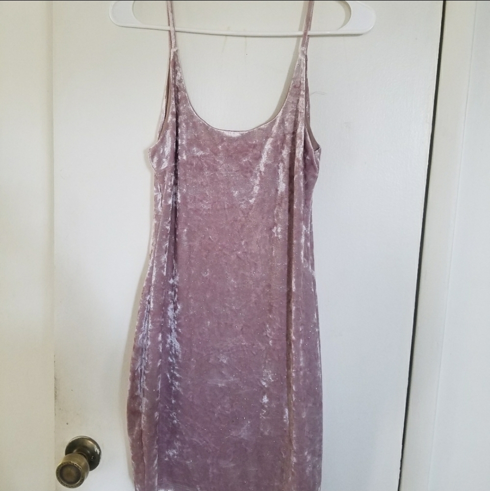 Windsor pink velvet bodycon dress